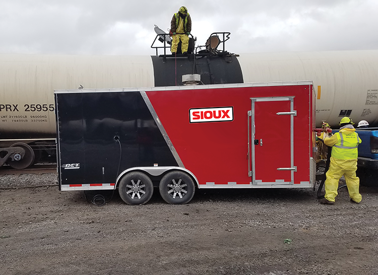 Tank Car Cleaning